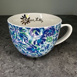 LILLY PULITZER BLUE PURPLE LION AROUND FLORAL 12 OZ Coffee Mug
